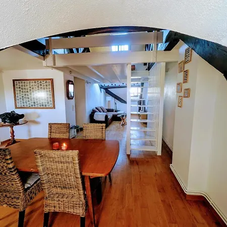 Square Apartmán